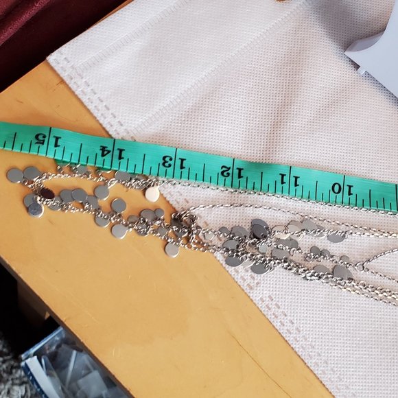 NY Silver Tone 18" Layered Disc Medallion Necklace - Picture 4 of 5